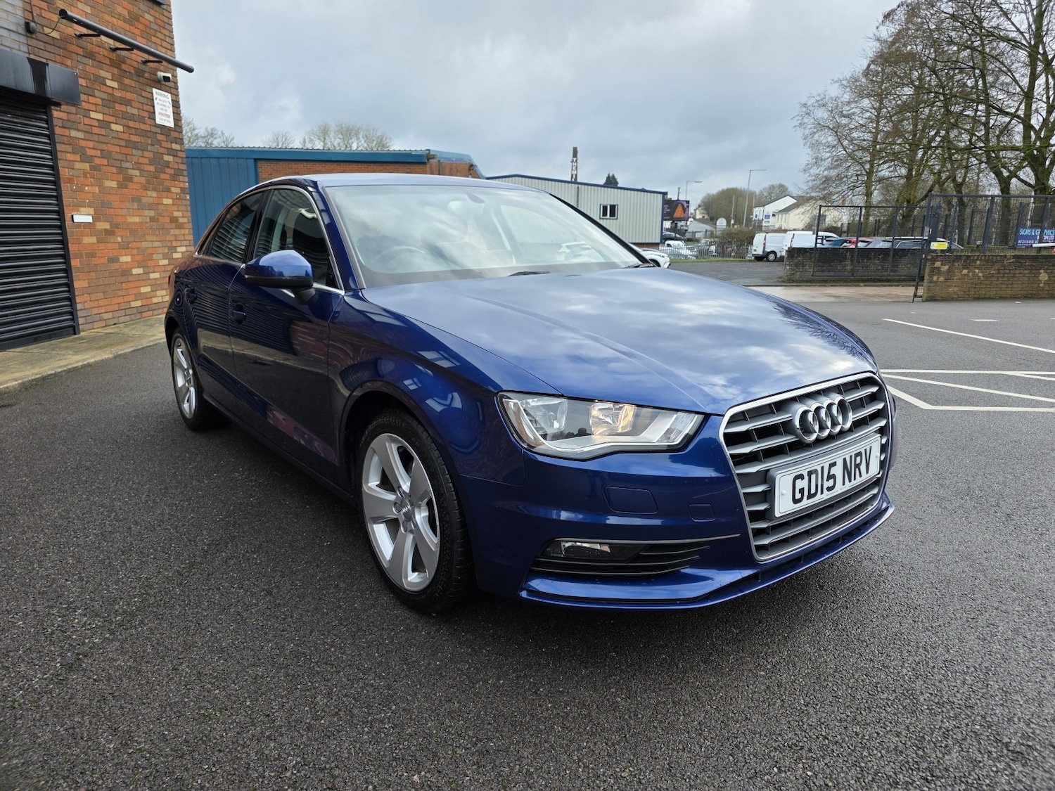 Used Audi A3 2015 for sale - 77694281: Photo 2