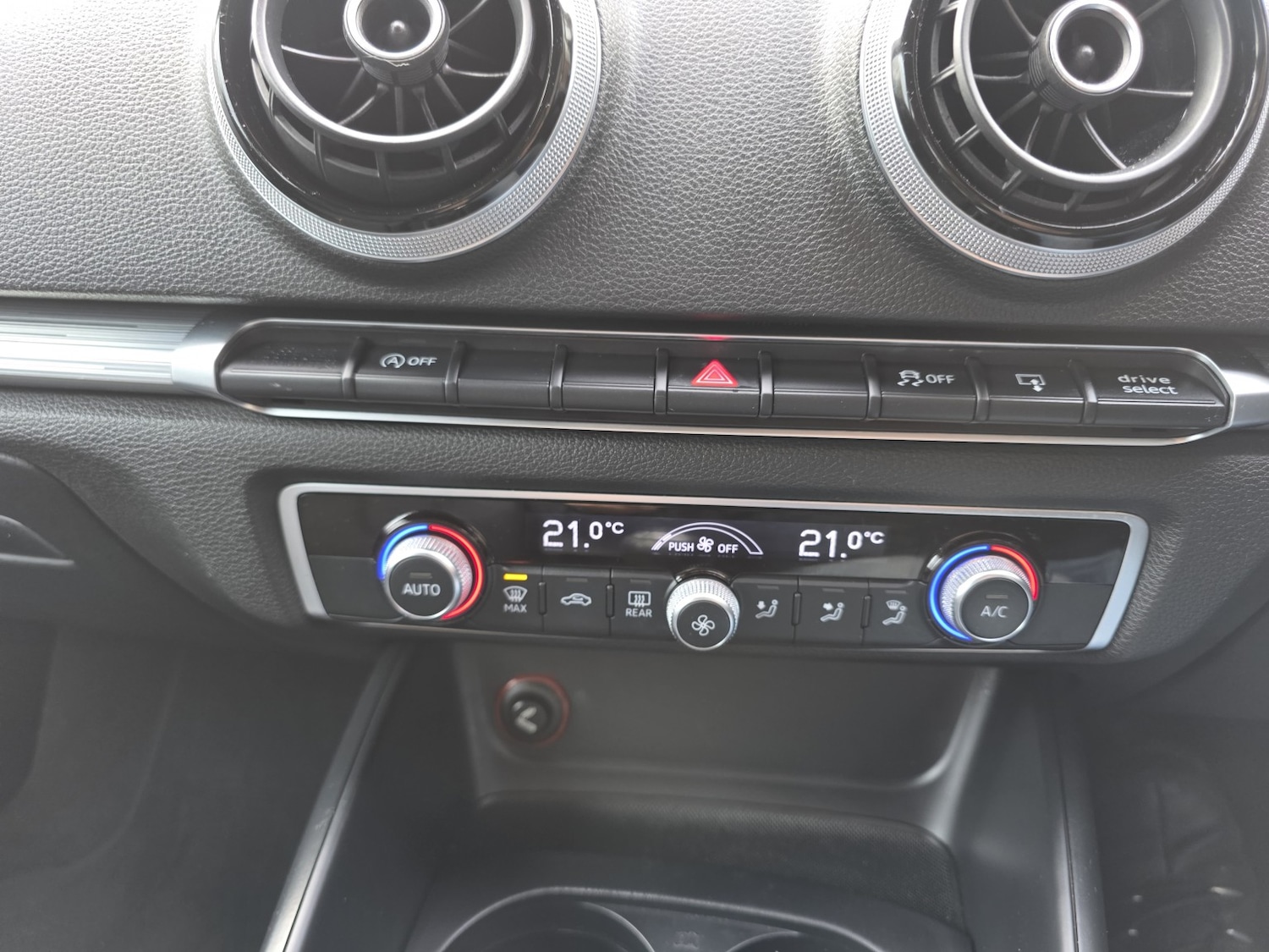 Used Audi A3 2015 for sale - 77694281: Photo 22