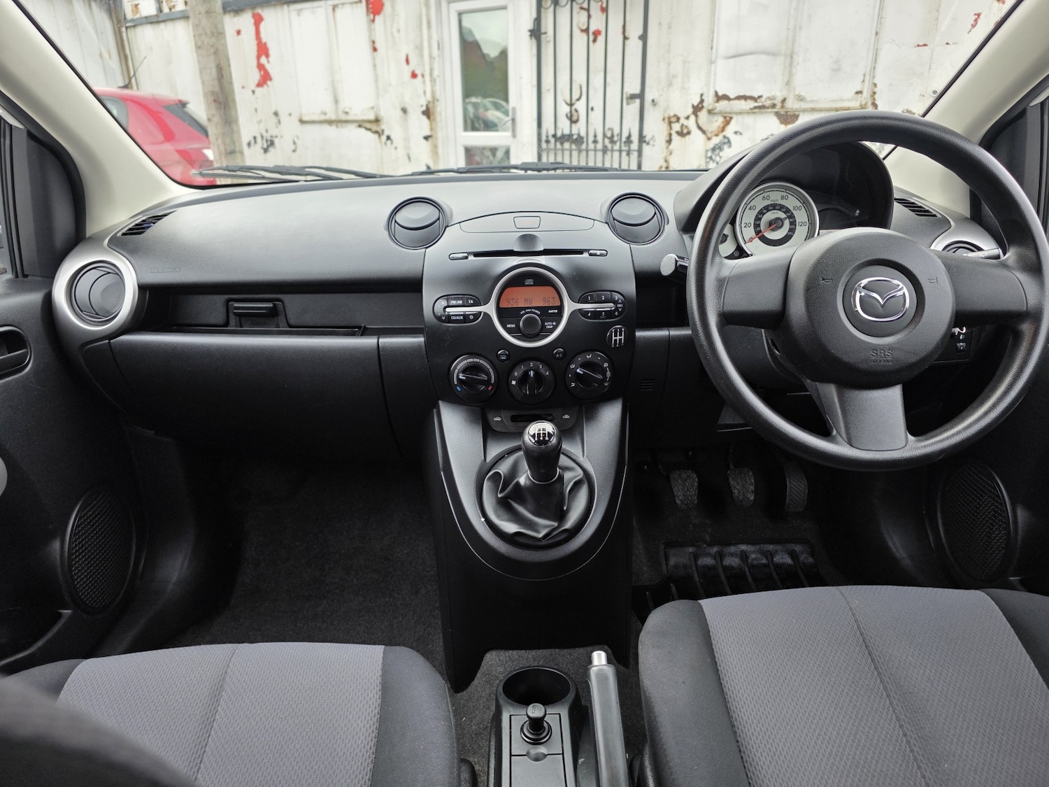 Used Mazda Mazda2 2009 for sale - 76324749: Photo 13