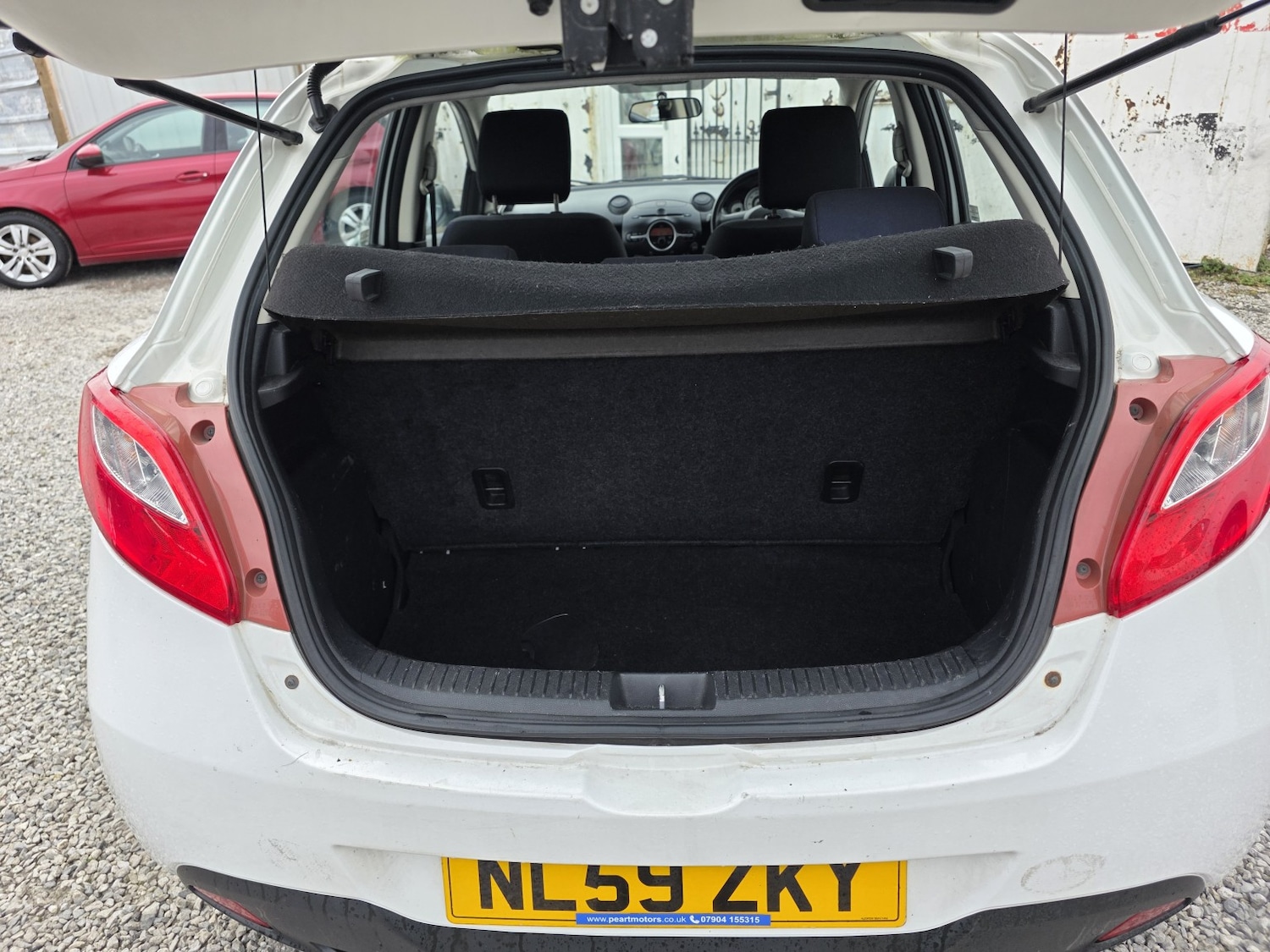 Used Mazda Mazda2 2009 for sale - 76324749: Photo 18