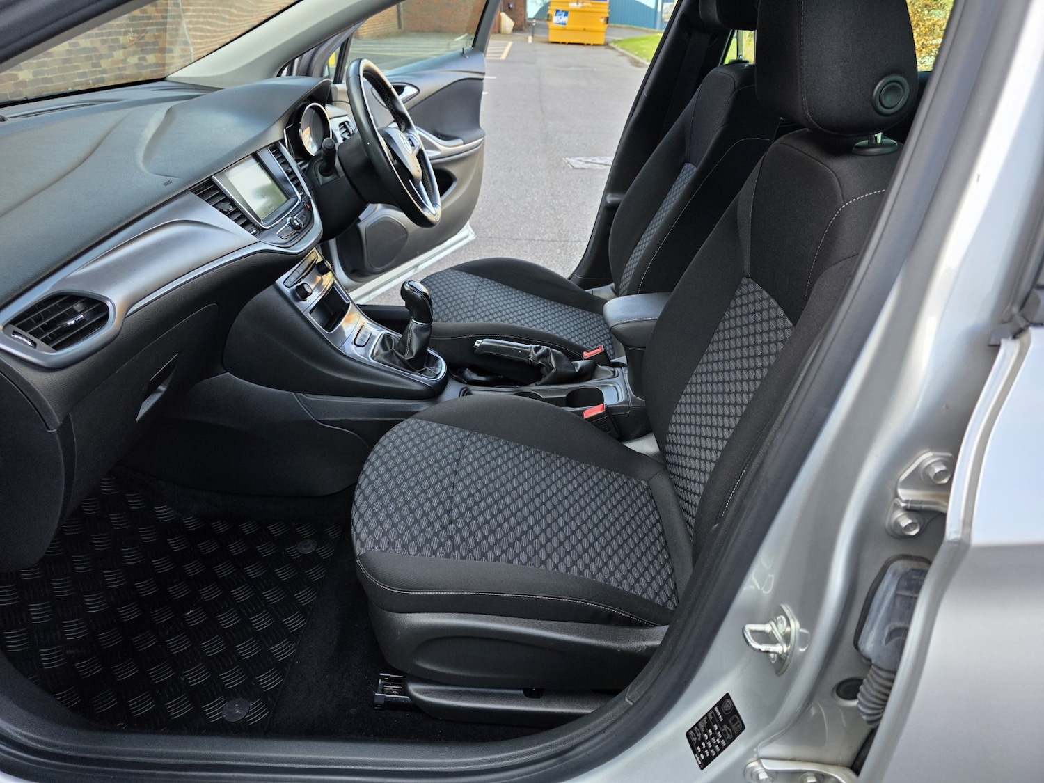 Used Vauxhall Astra 2018 for sale - 78145804: Photo 11