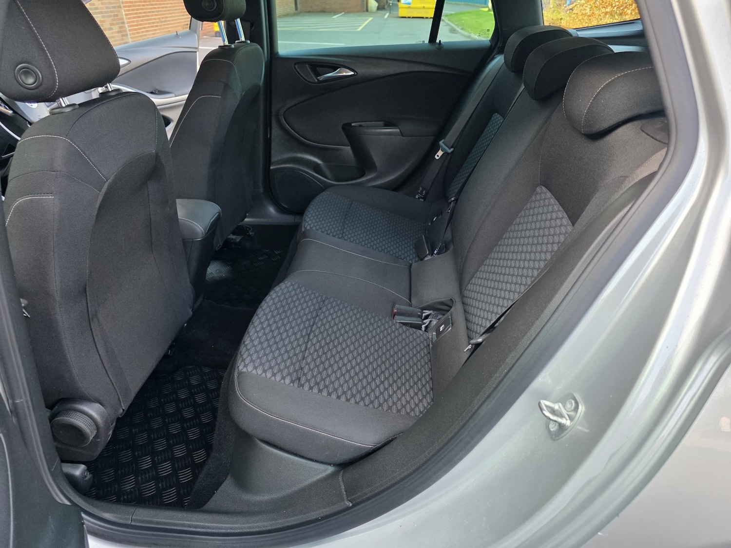 Used Vauxhall Astra 2018 for sale - 78145804: Photo 12