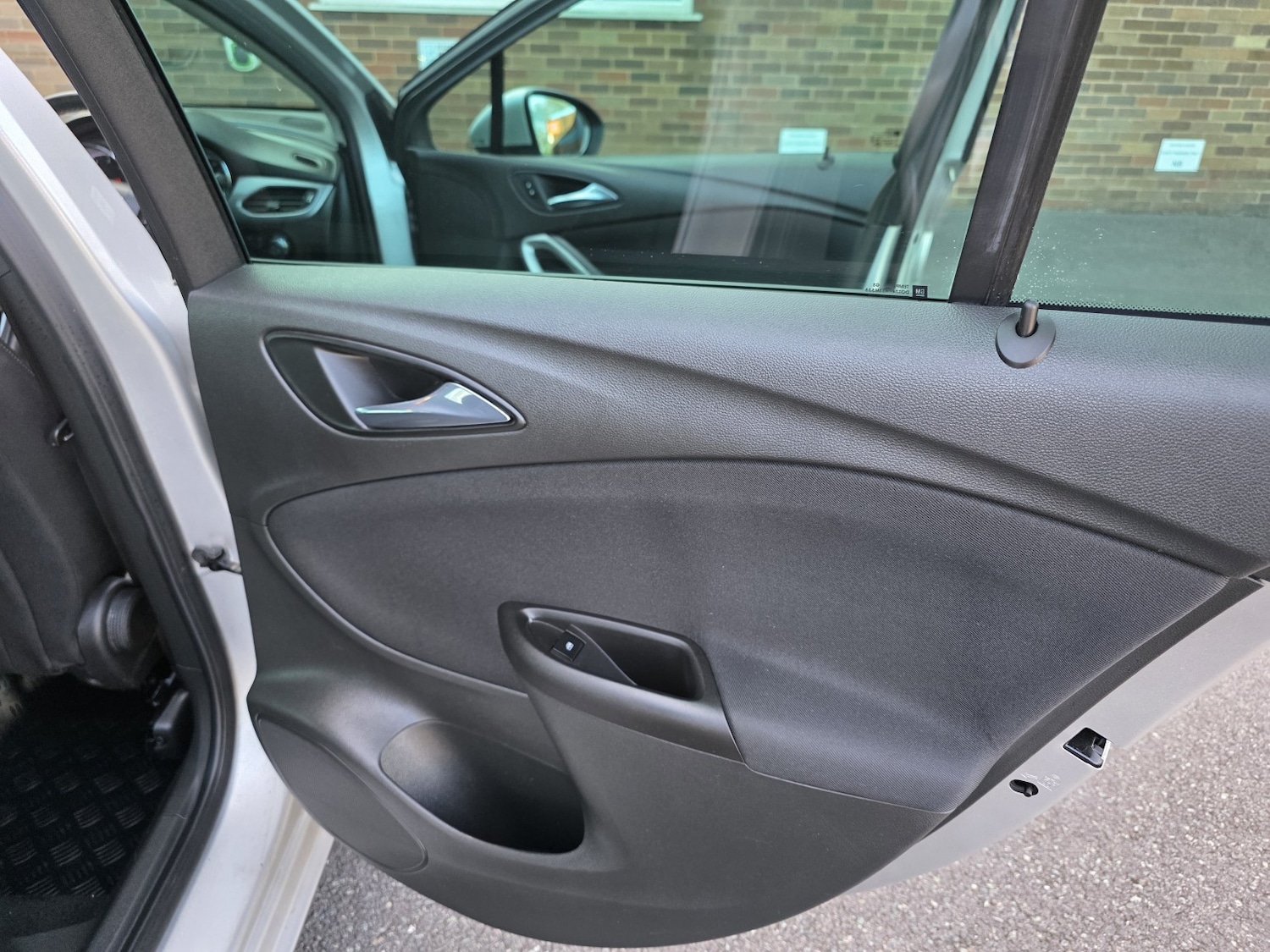 Used Vauxhall Astra 2018 for sale - 78145804: Photo 23