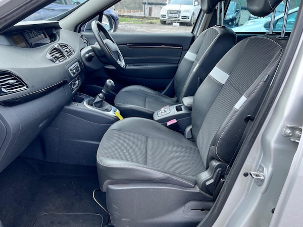Used Renault Grand Scenic 2014 for sale - 73954773: Photo 11