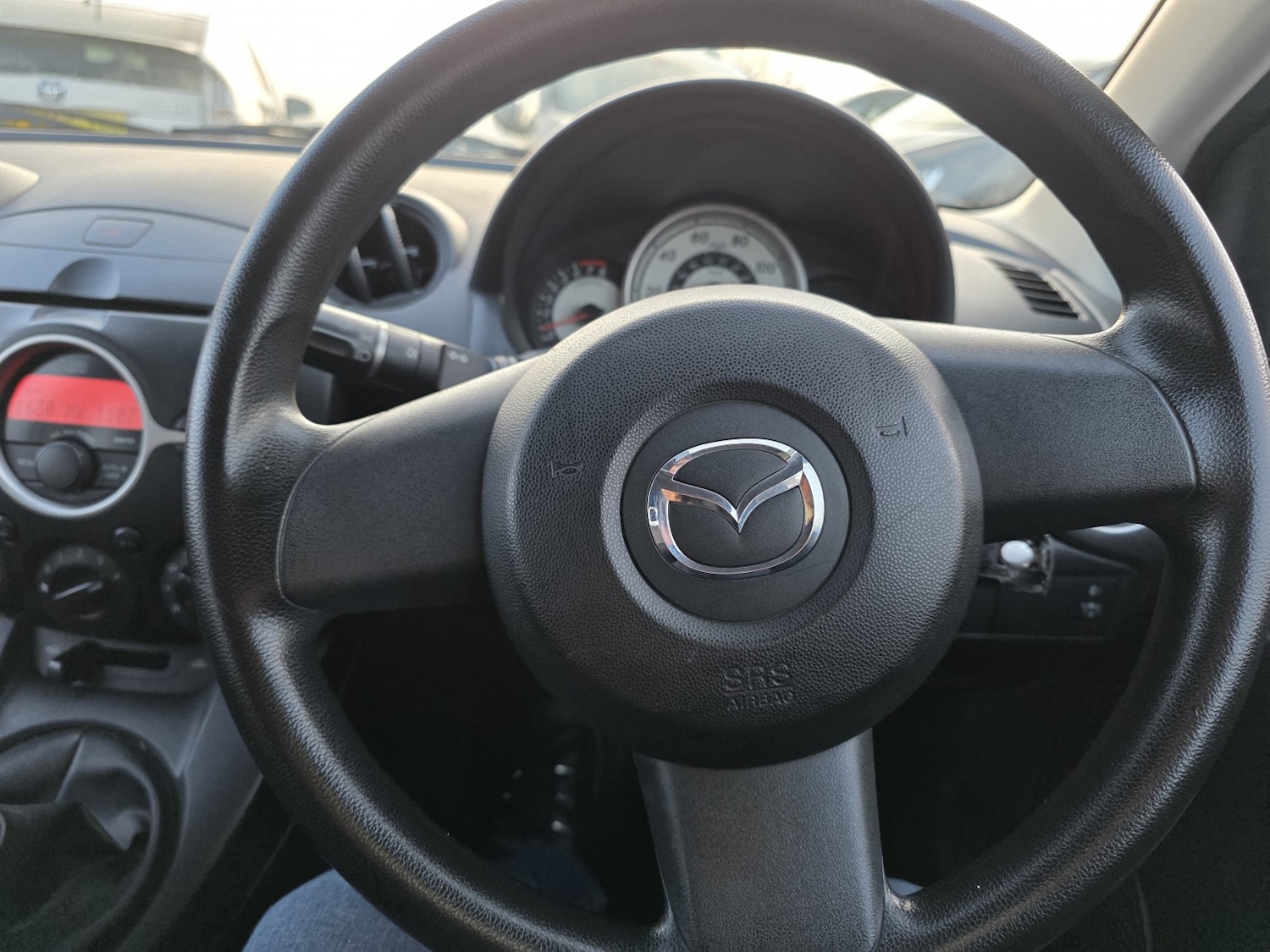 Used Mazda Mazda2 2009 for sale - 77056627: Photo 16