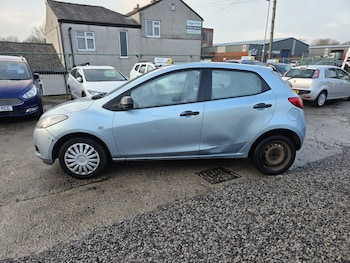 Used Mazda Mazda2 2009 for sale - 77056627: Photo