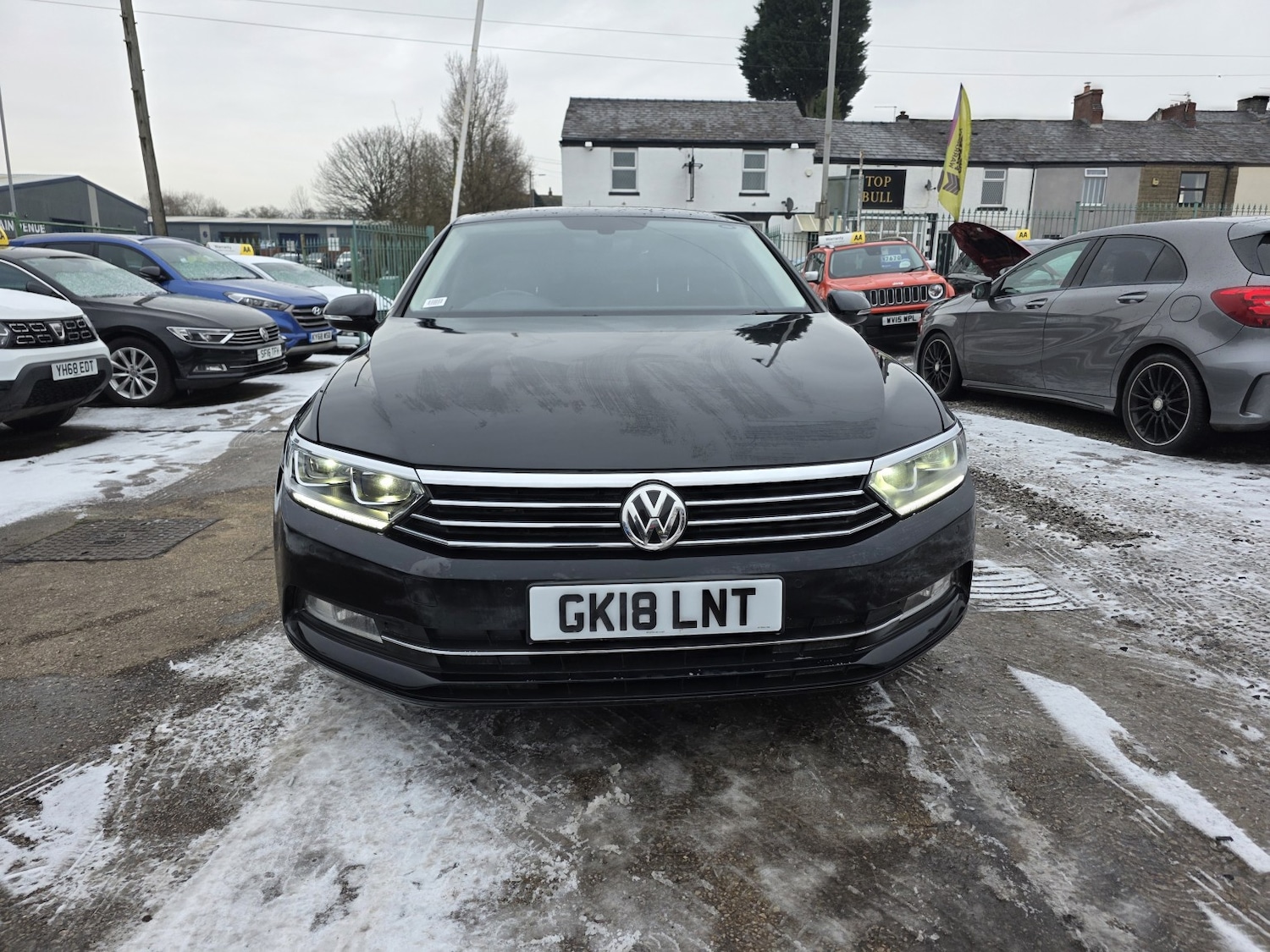 Used Volkswagen Passat 2018 for sale - 77129471: Photo 2