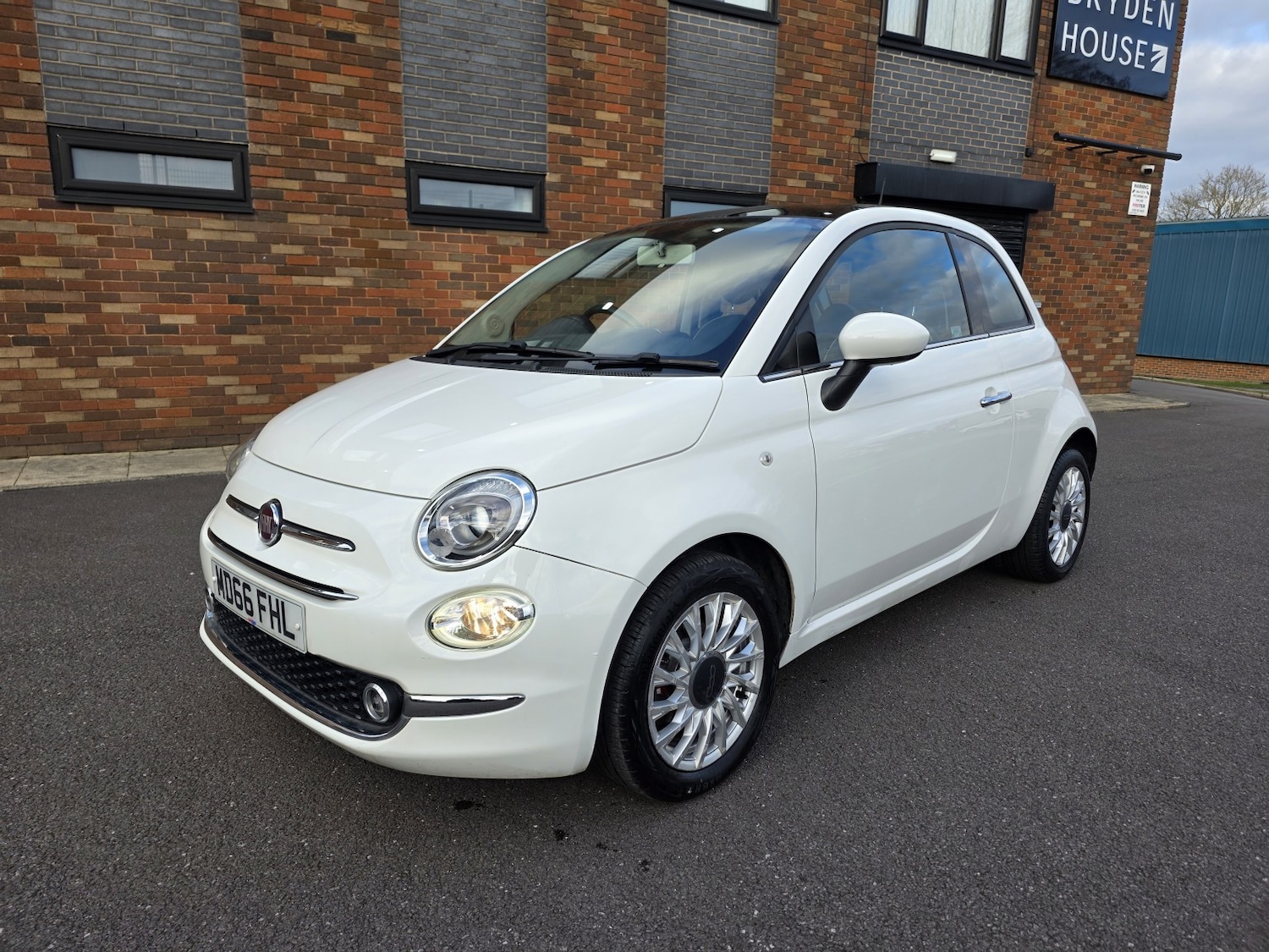 Used Fiat 500 2016 for sale - 77891640: Photo 2