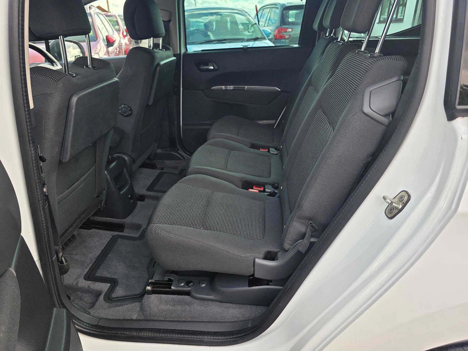 Used Peugeot 5008 2016 for sale - 77342701: Photo 11