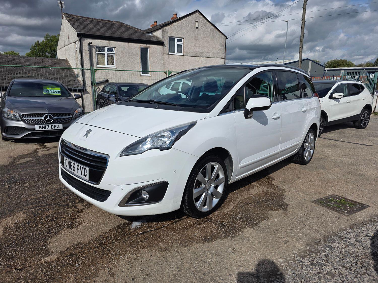 Used Peugeot 5008 2016 for sale - 77342701: Photo 3