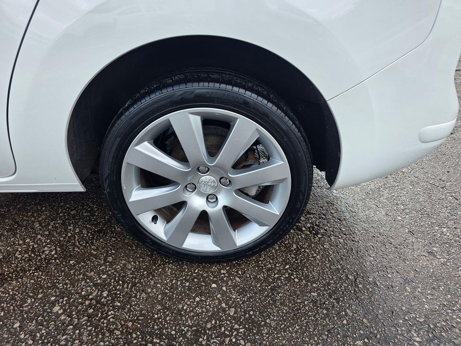 Used Peugeot 5008 2016 for sale - 77342701: Photo 36