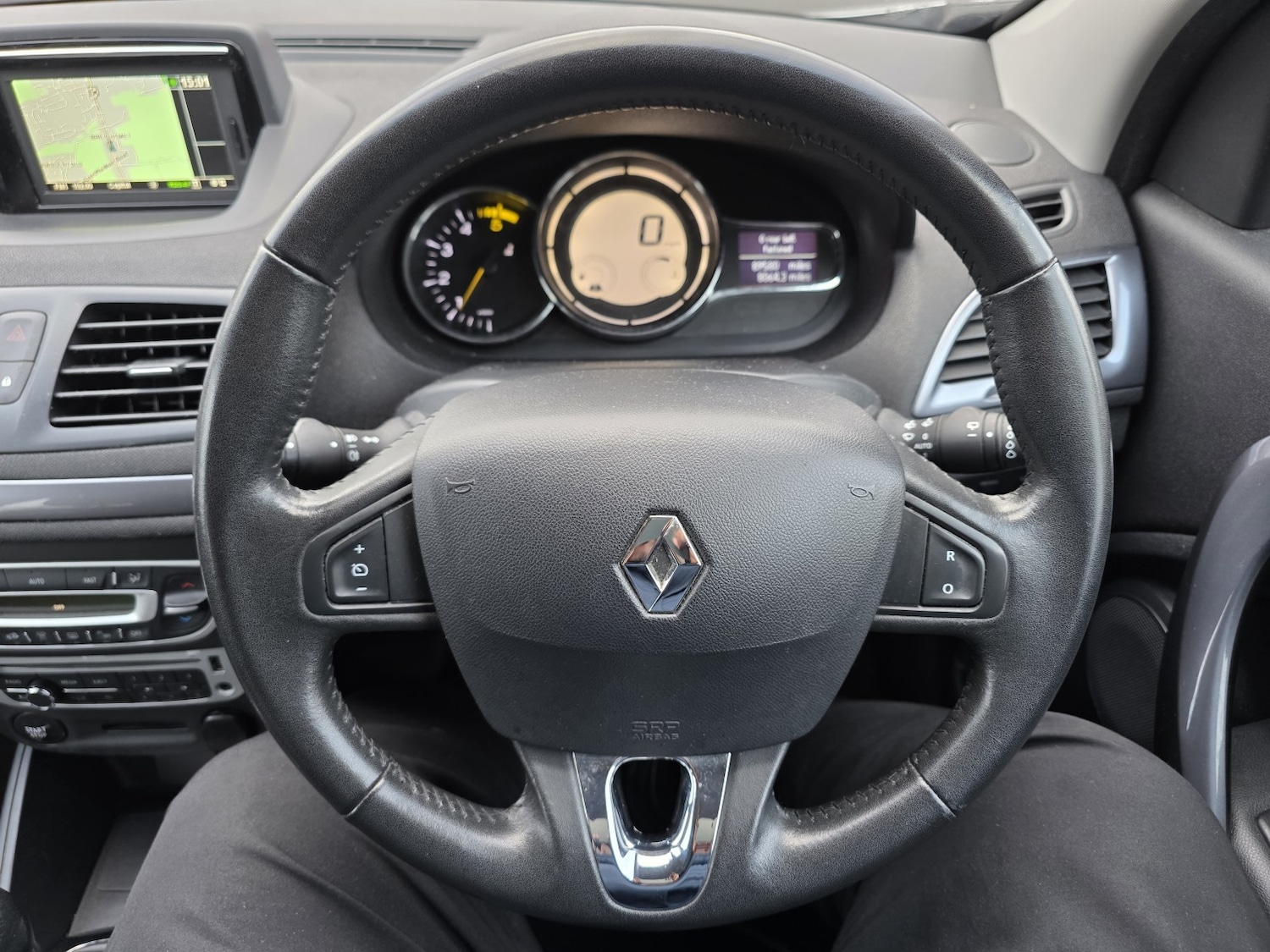 Used Renault Megane 2015 for sale - 77237049: Photo 17