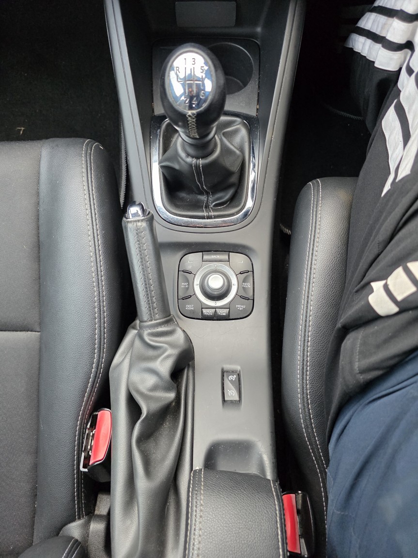 Used Renault Megane 2015 for sale - 77237049: Photo 19