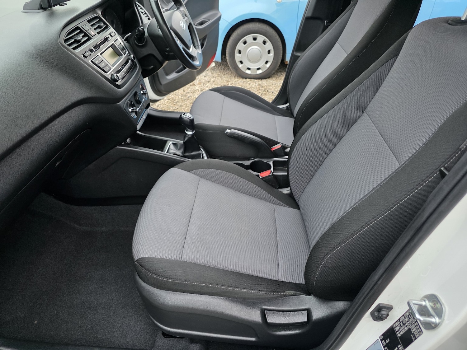 Used Hyundai i20 2017 for sale - 77981808: Photo 11