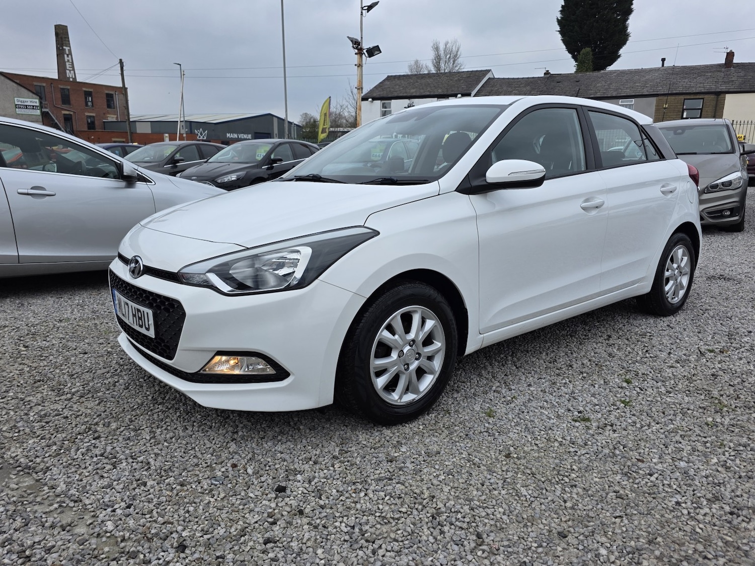 Used Hyundai i20 2017 for sale - 77981808: Photo 3