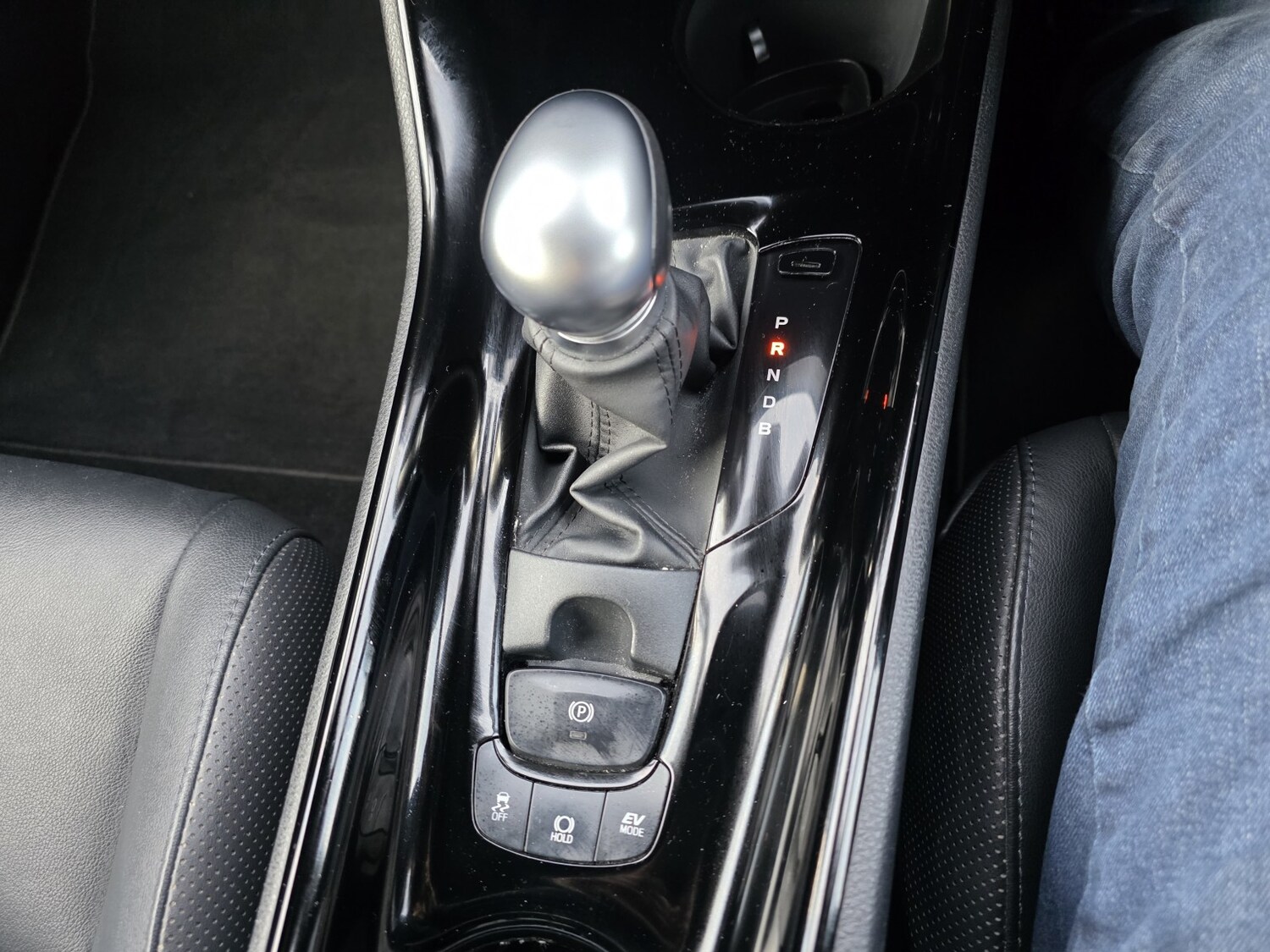 Used Toyota C-HR 2020 for sale - 76751767: Photo 18