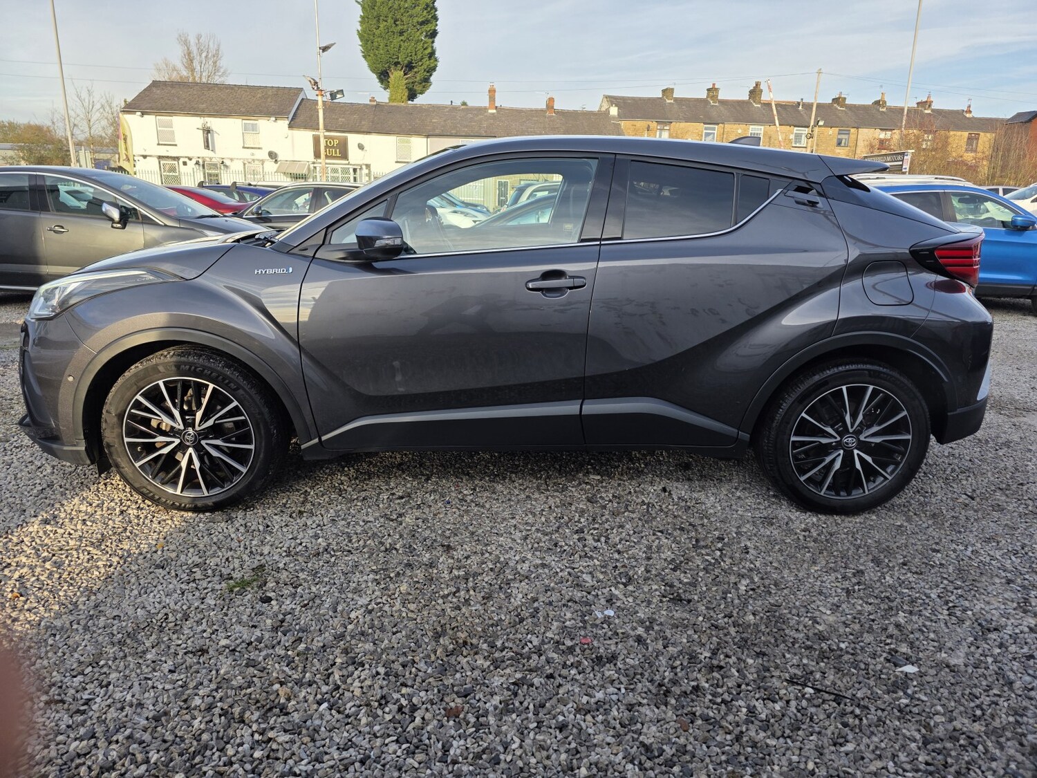 Used Toyota C-HR 2020 for sale - 76751767: Photo 5