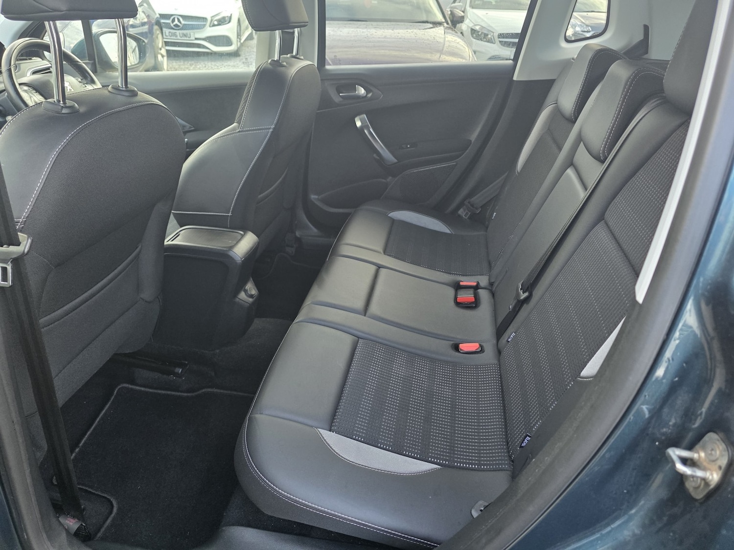 Used Peugeot 2008 2018 for sale - 76666175: Photo 12