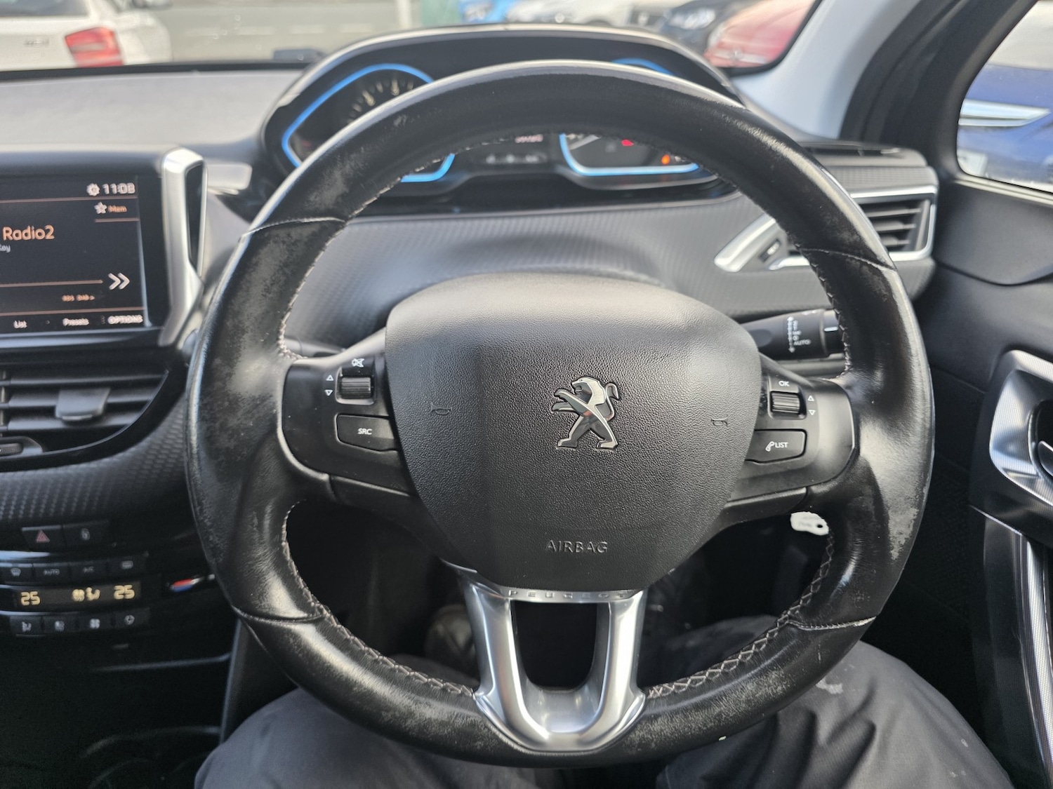 Used Peugeot 2008 2018 for sale - 76666175: Photo 15