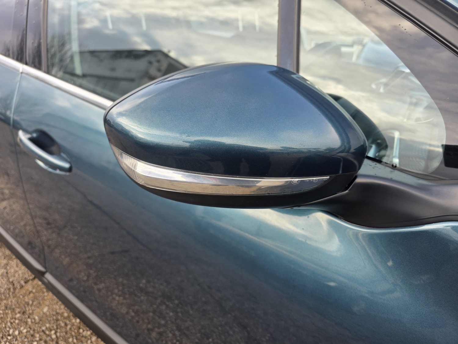 Used Peugeot 2008 2018 for sale - 76666175: Photo 28