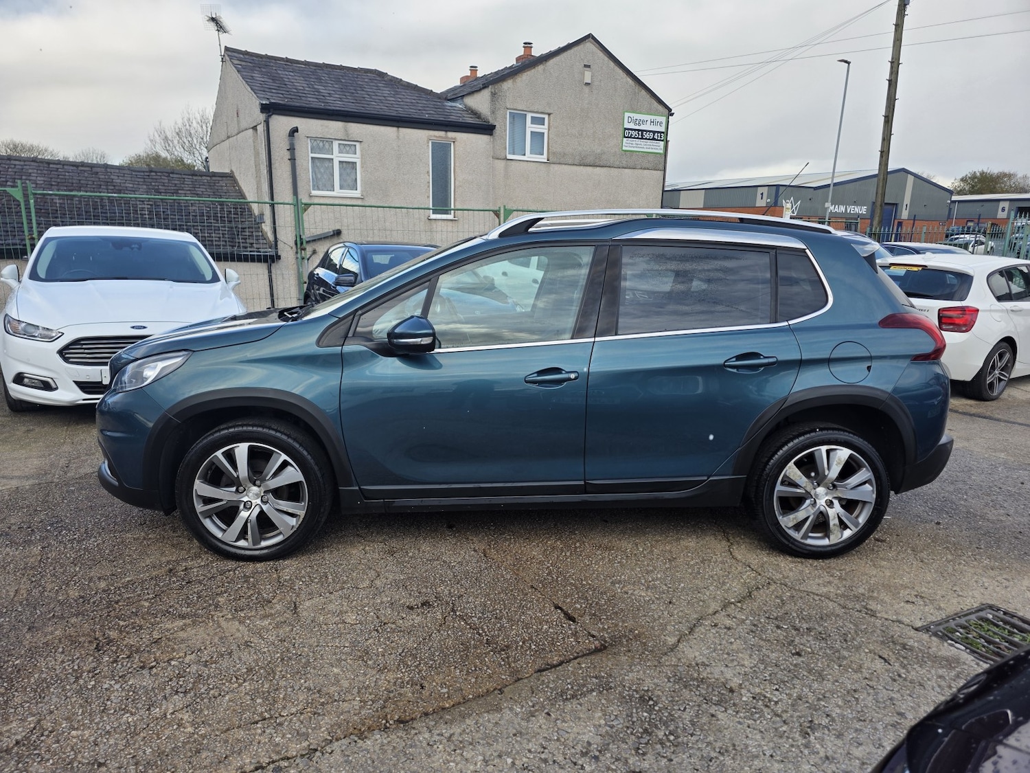 Used Peugeot 2008 2018 for sale - 76666175: Photo 4