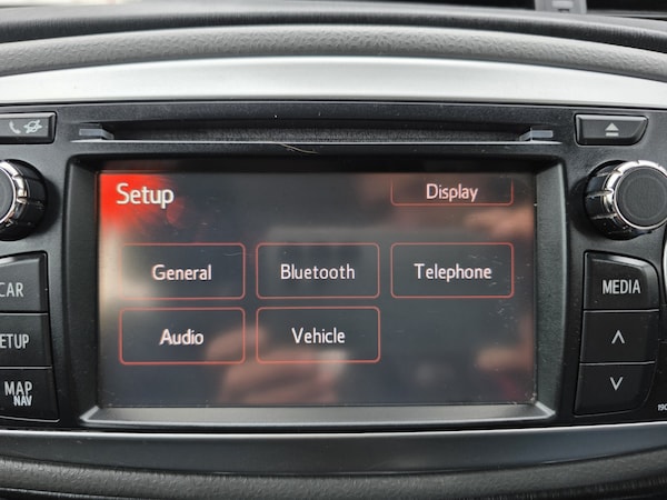 Used Toyota Yaris 2012 for sale - 76324843: Photo 19