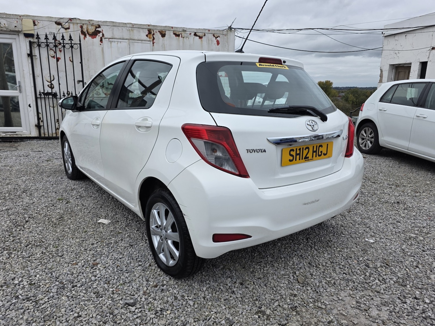 Used Toyota Yaris 2012 for sale - 76324843: Photo 8