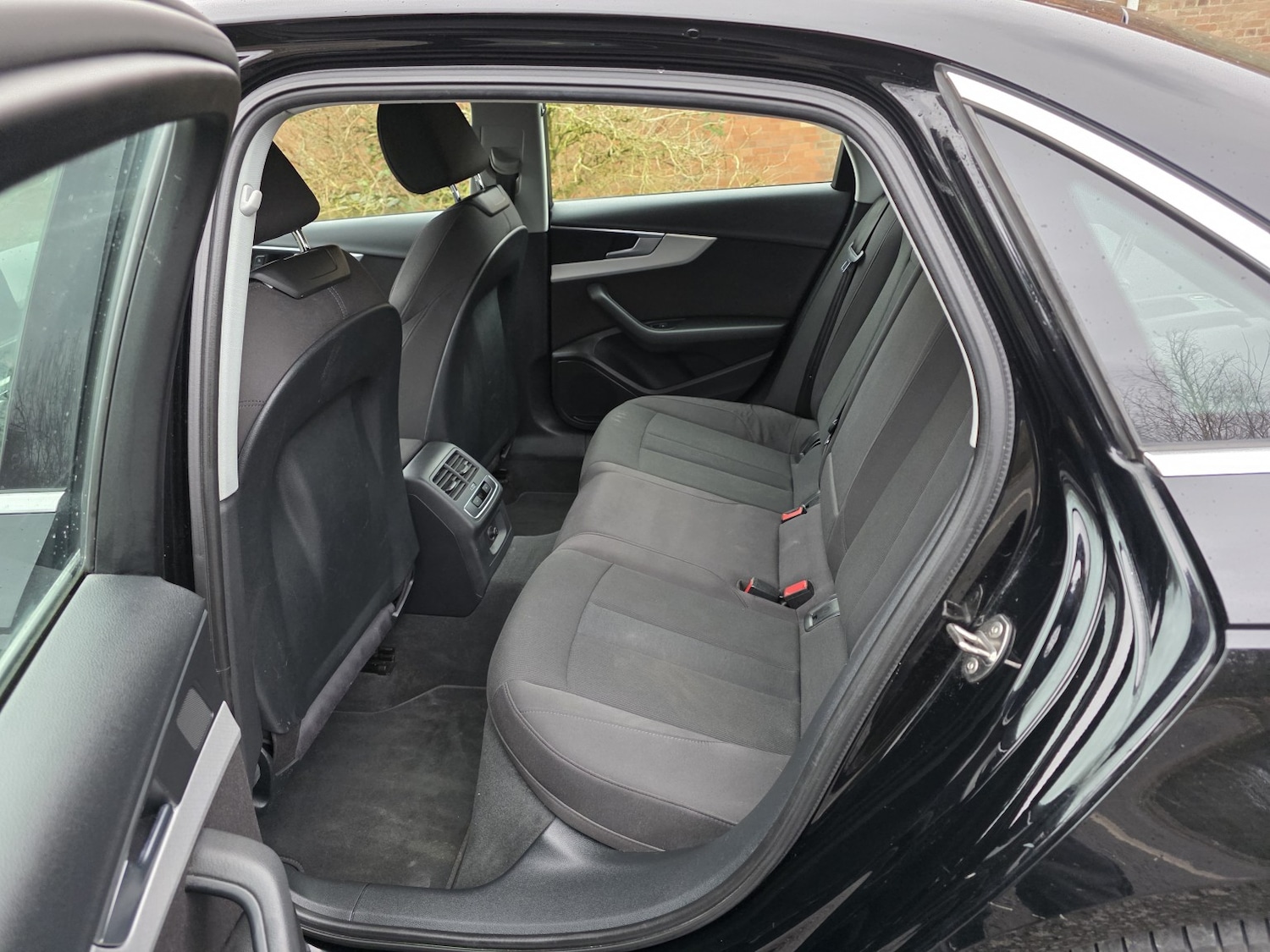 Used Audi A4 2016 for sale - 77303569: Photo 12