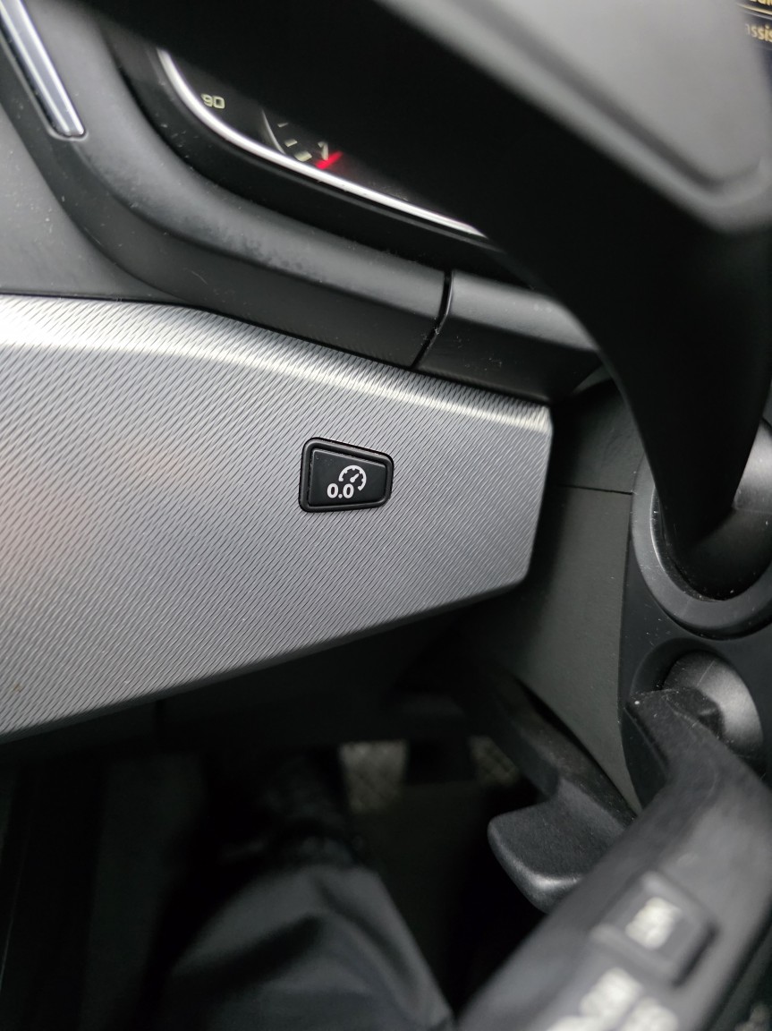 Used Audi A4 2016 for sale - 77303569: Photo 31