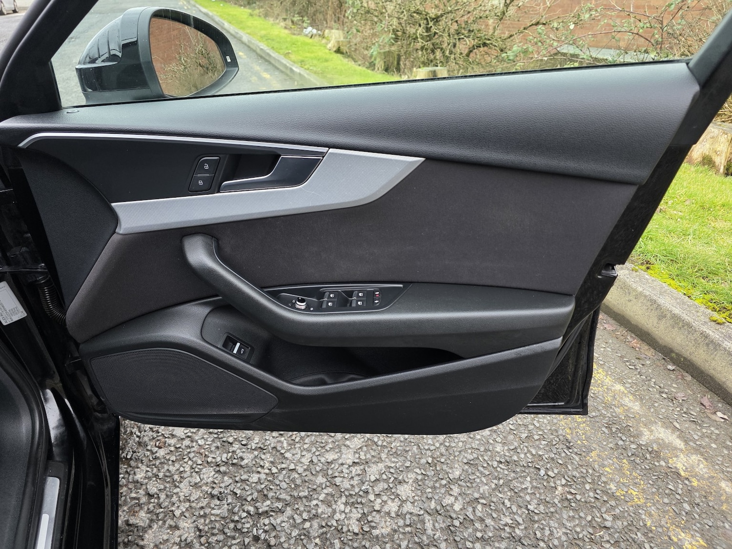 Used Audi A4 2016 for sale - 77303569: Photo 42