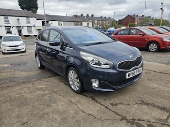 Used Kia Carens 2015 for sale - 78300509: Photo