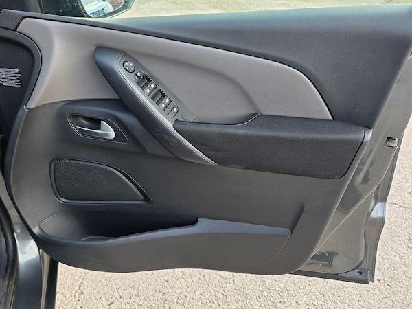 Used Citroen C4 Picasso 2015 for sale - 75575497: Photo 28