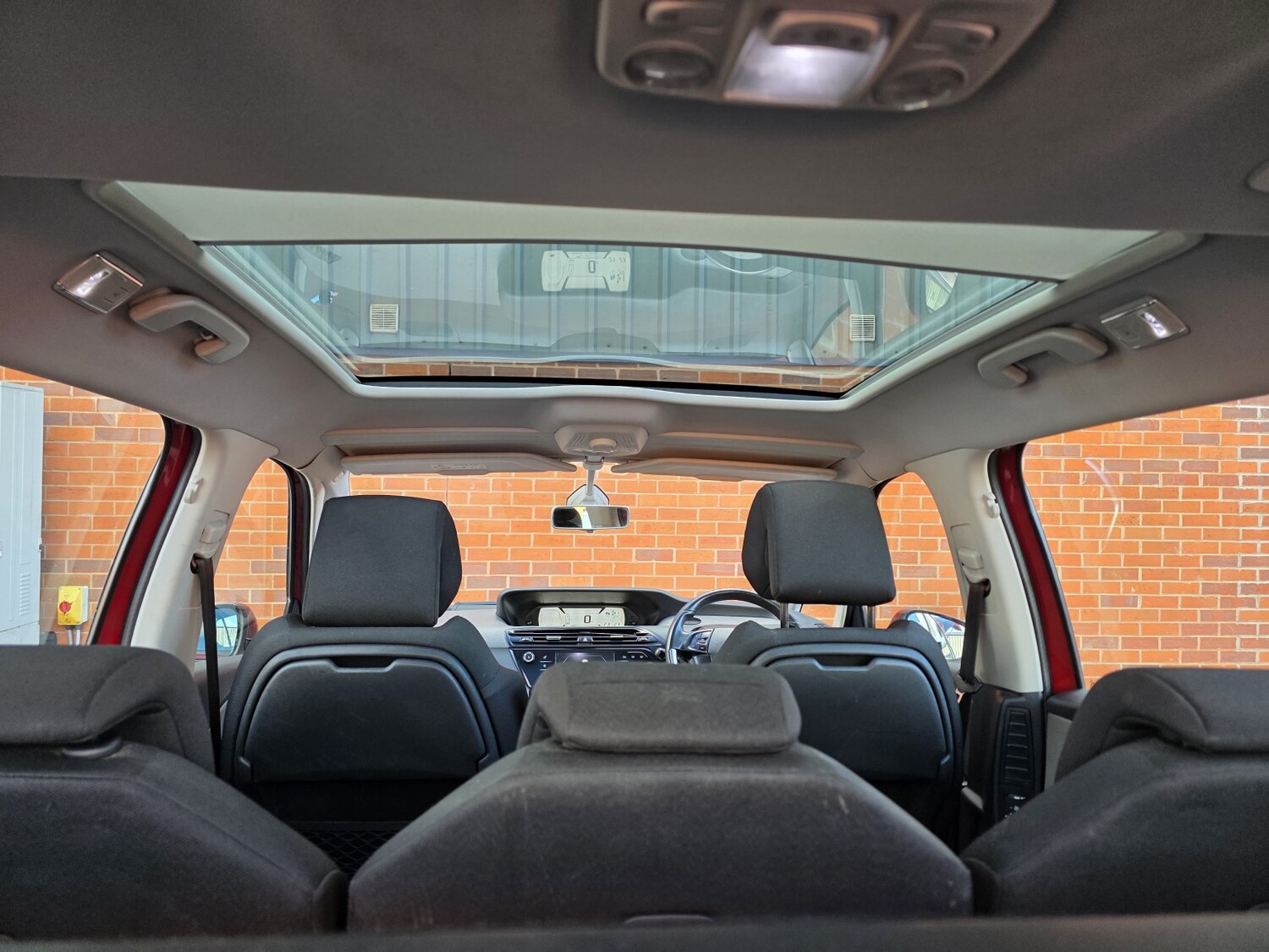 Used Citroen Grand C4 Picasso 2016 for sale - 77707138: Photo 24