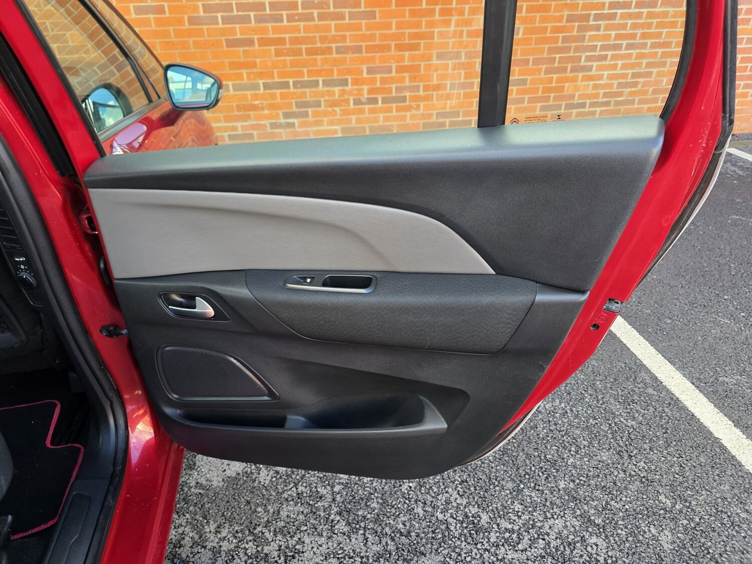 Used Citroen Grand C4 Picasso 2016 for sale - 77707138: Photo 26