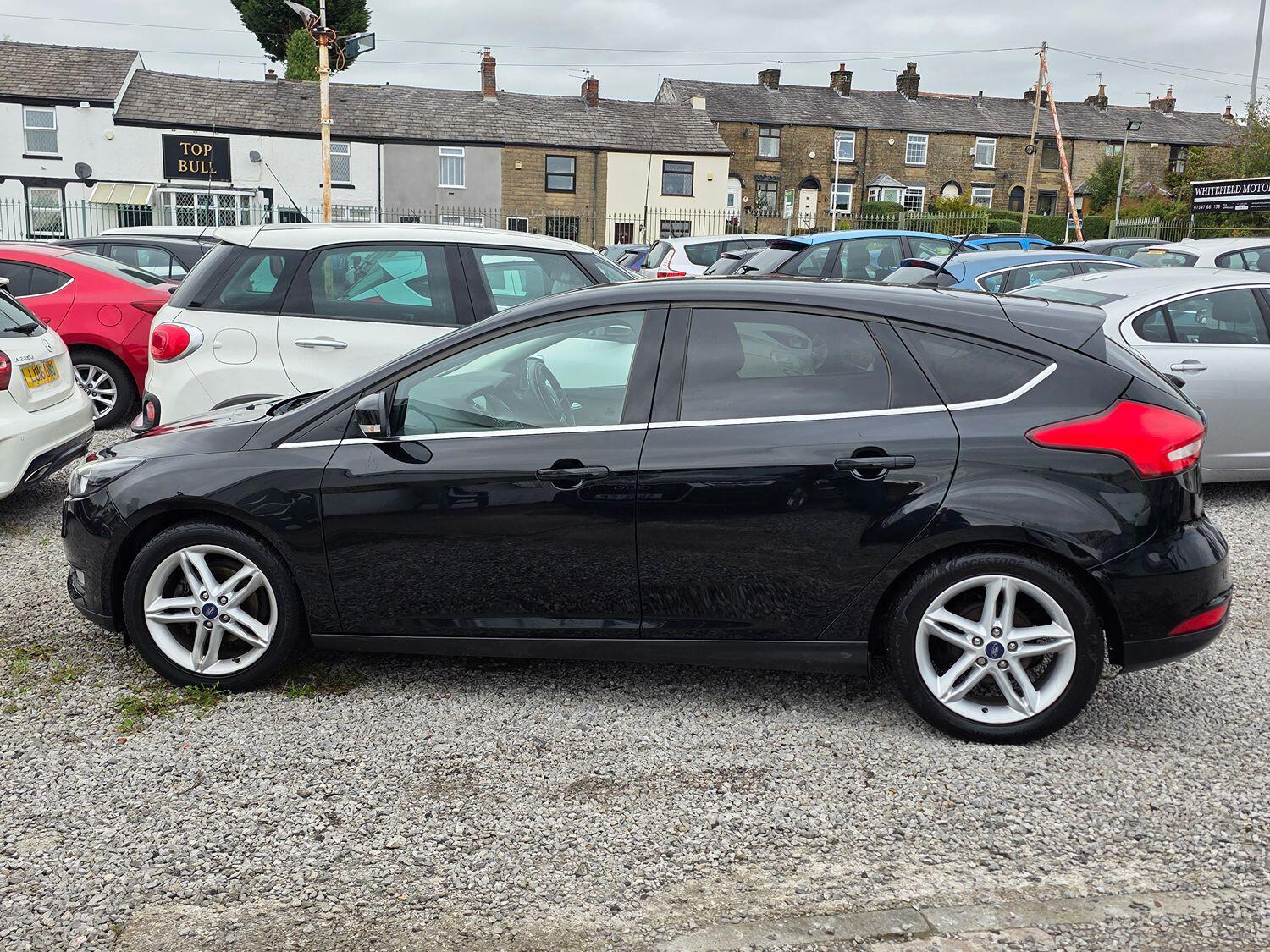 Used Ford Focus 2017 for sale - 76011409: Photo 10