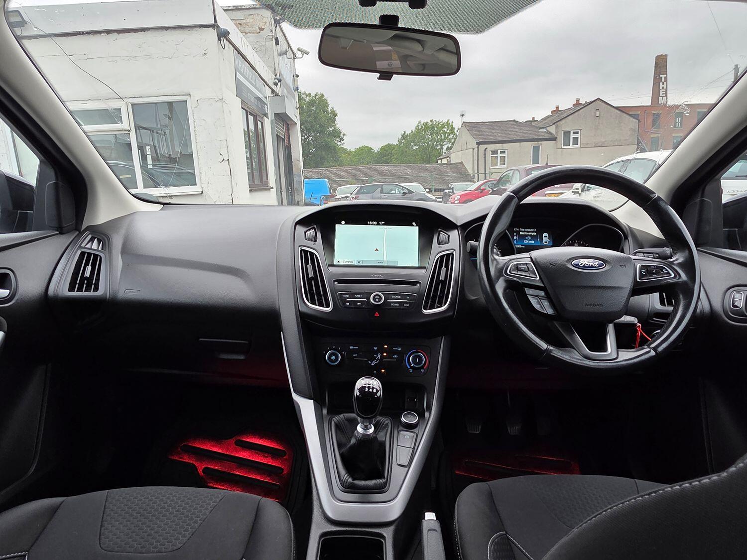 Used Ford Focus 2017 for sale - 76011409: Photo 25