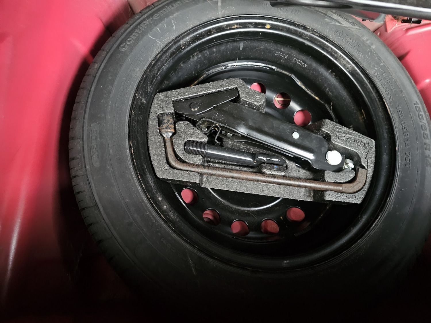 Used Toyota AYGO 2014 for sale - 76316387: Photo 17