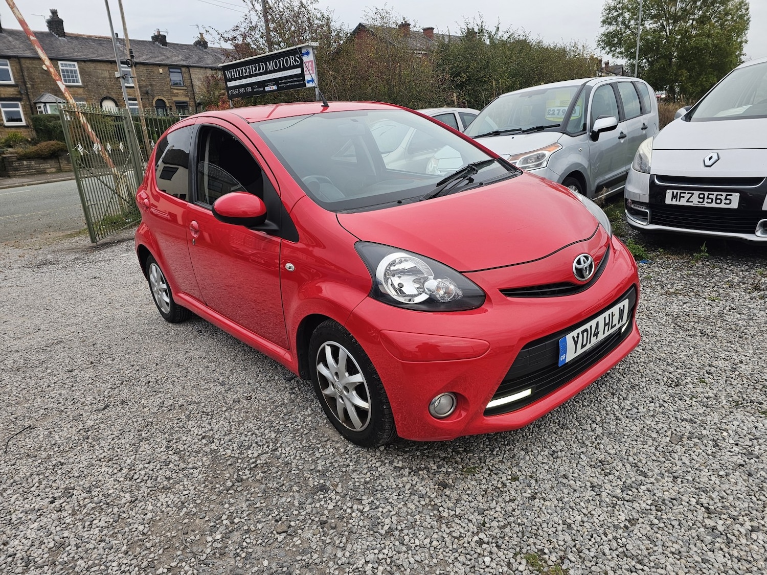 Used Toyota AYGO 2014 for sale - 76316387: Photo 2
