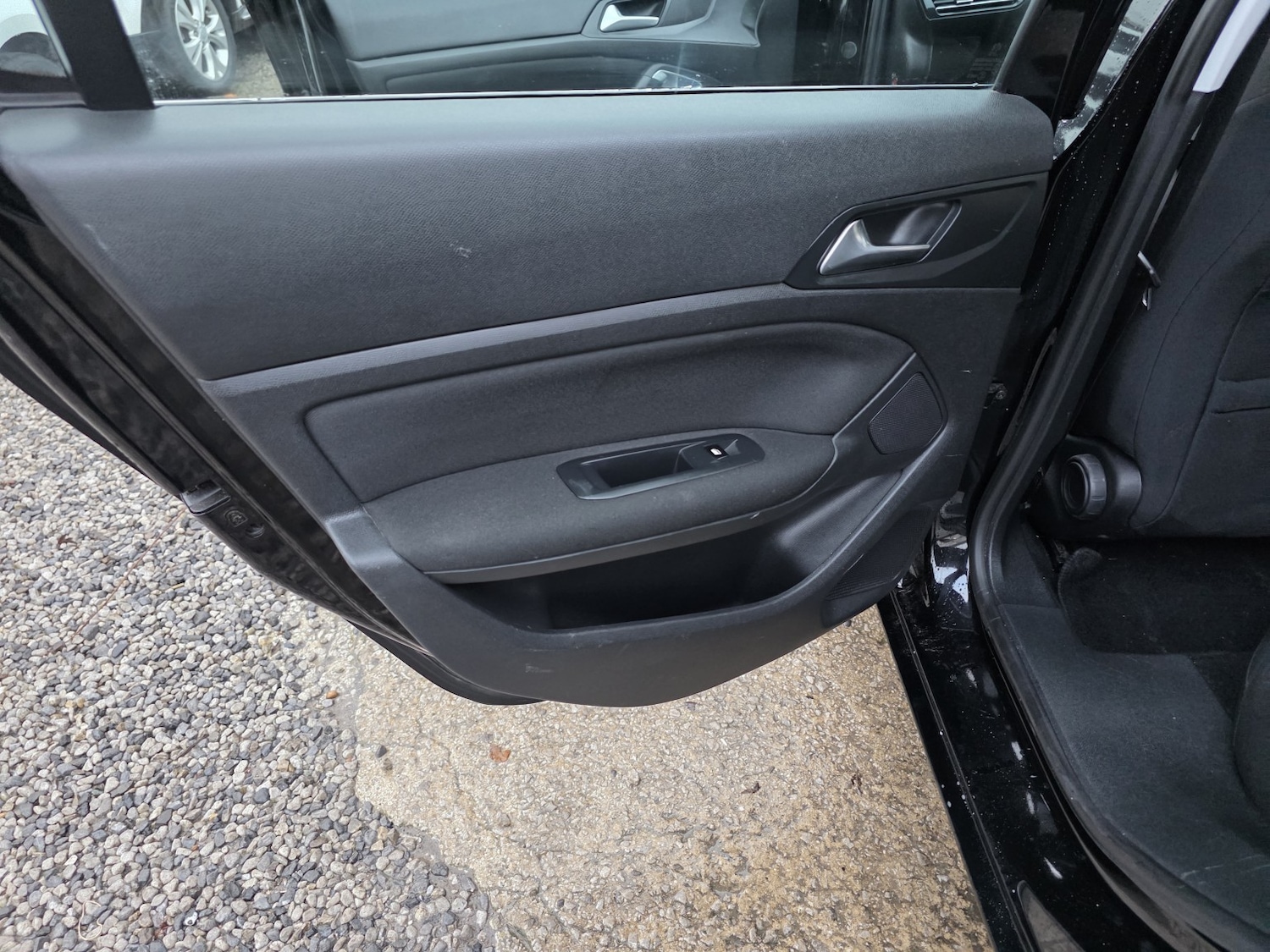 Used Peugeot 308 2017 for sale - 76785017: Photo 15