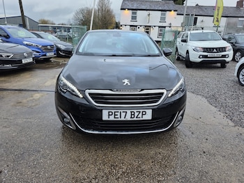 Used Peugeot 308 2017 for sale - 76785017: Photo