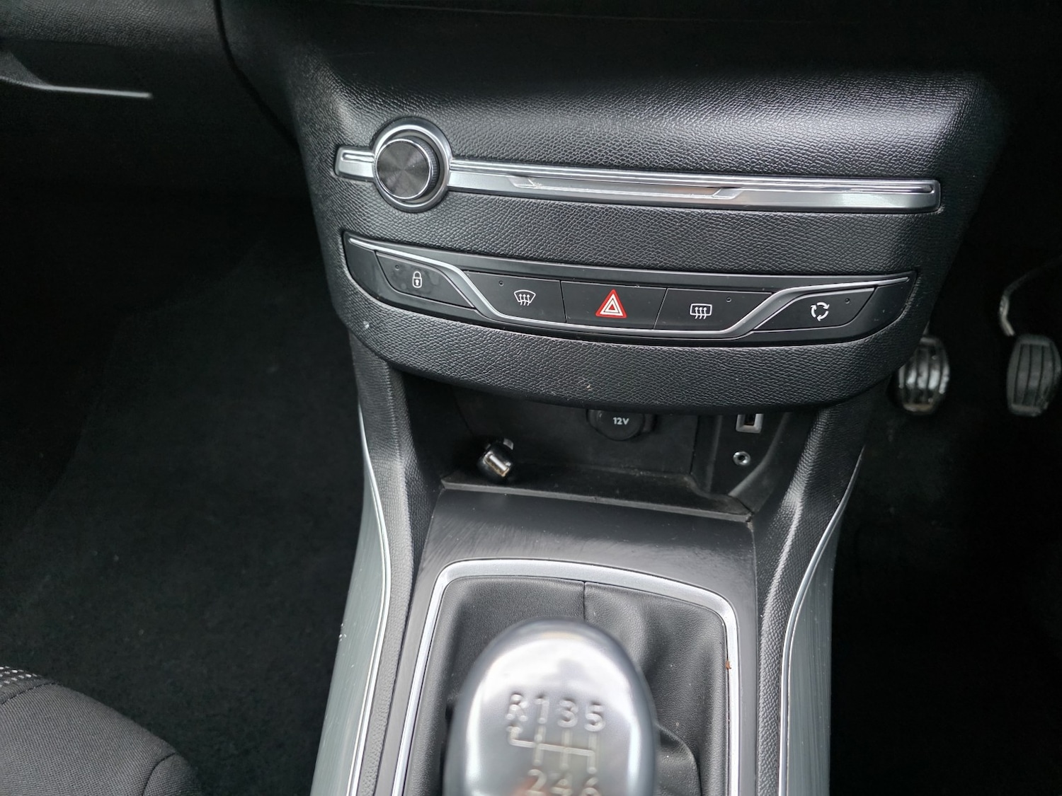 Used Peugeot 308 2017 for sale - 76785017: Photo 26