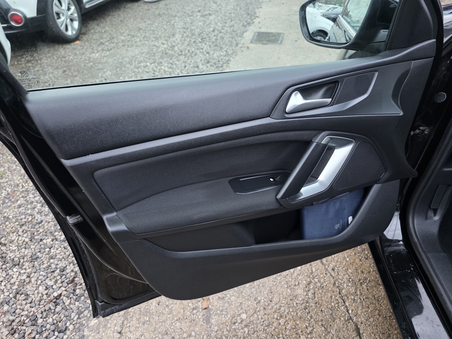 Used Peugeot 308 2017 for sale - 76785017: Photo 28