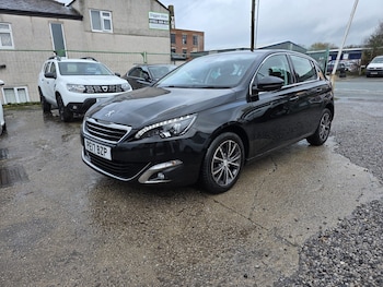 Used Peugeot 308 2017 for sale - 76785017: Photo