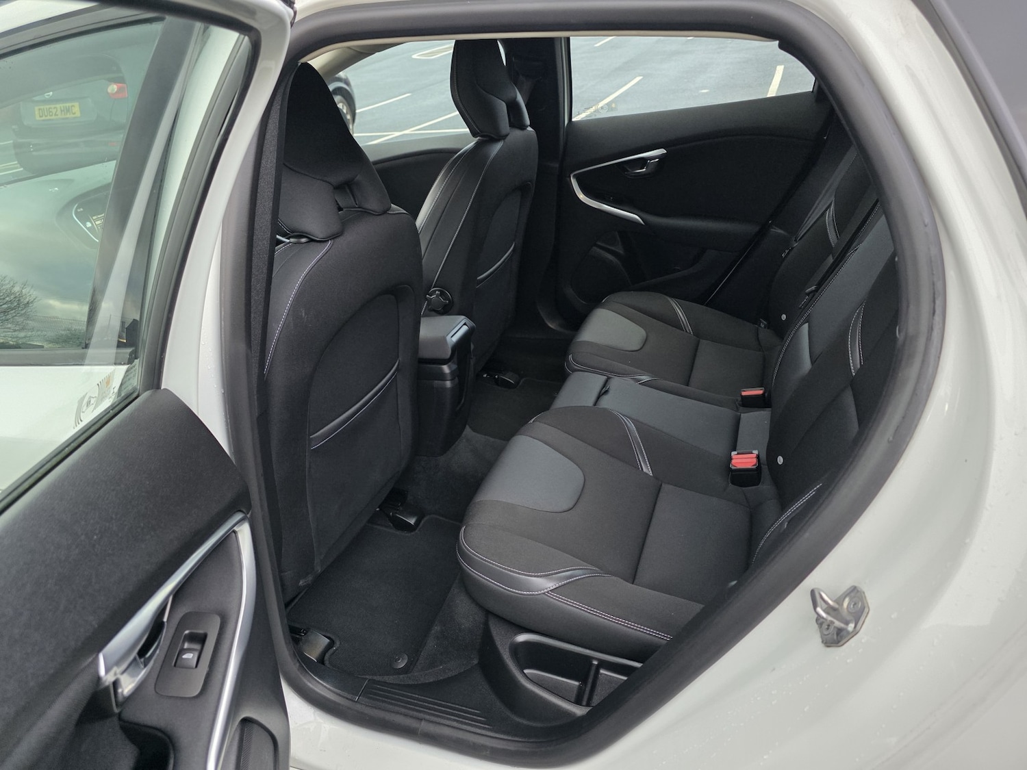 Used Volvo V40 2018 for sale - 77342580: Photo 12