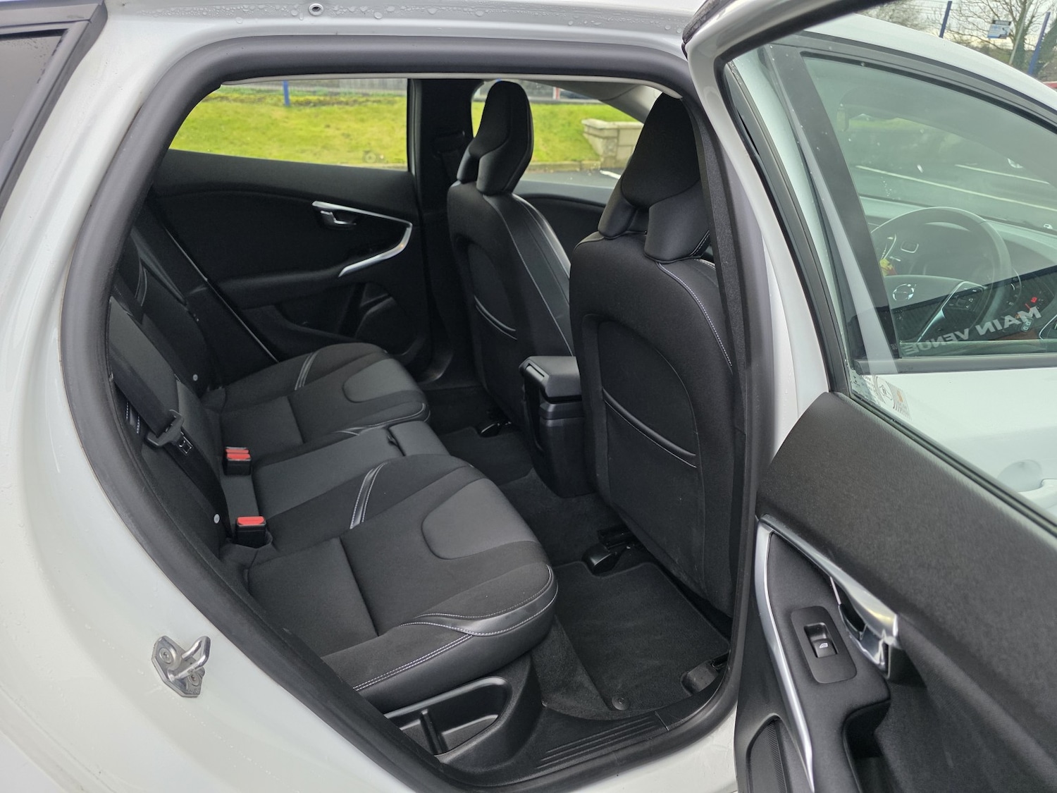 Used Volvo V40 2018 for sale - 77342580: Photo 13