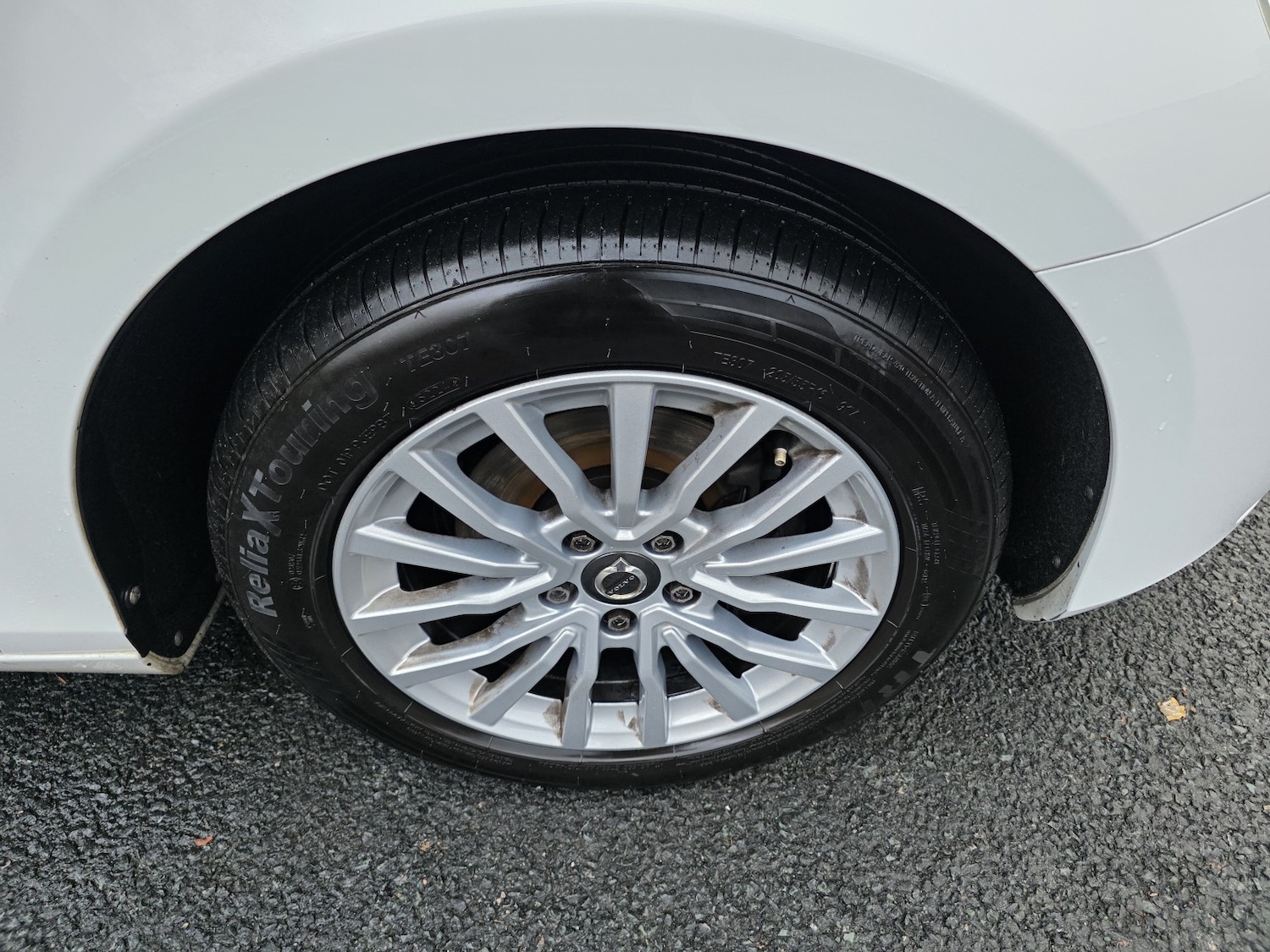 Used Volvo V40 2018 for sale - 77342580: Photo 39