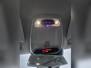 Used Volvo V40 2018 for sale - 77342580: Photo