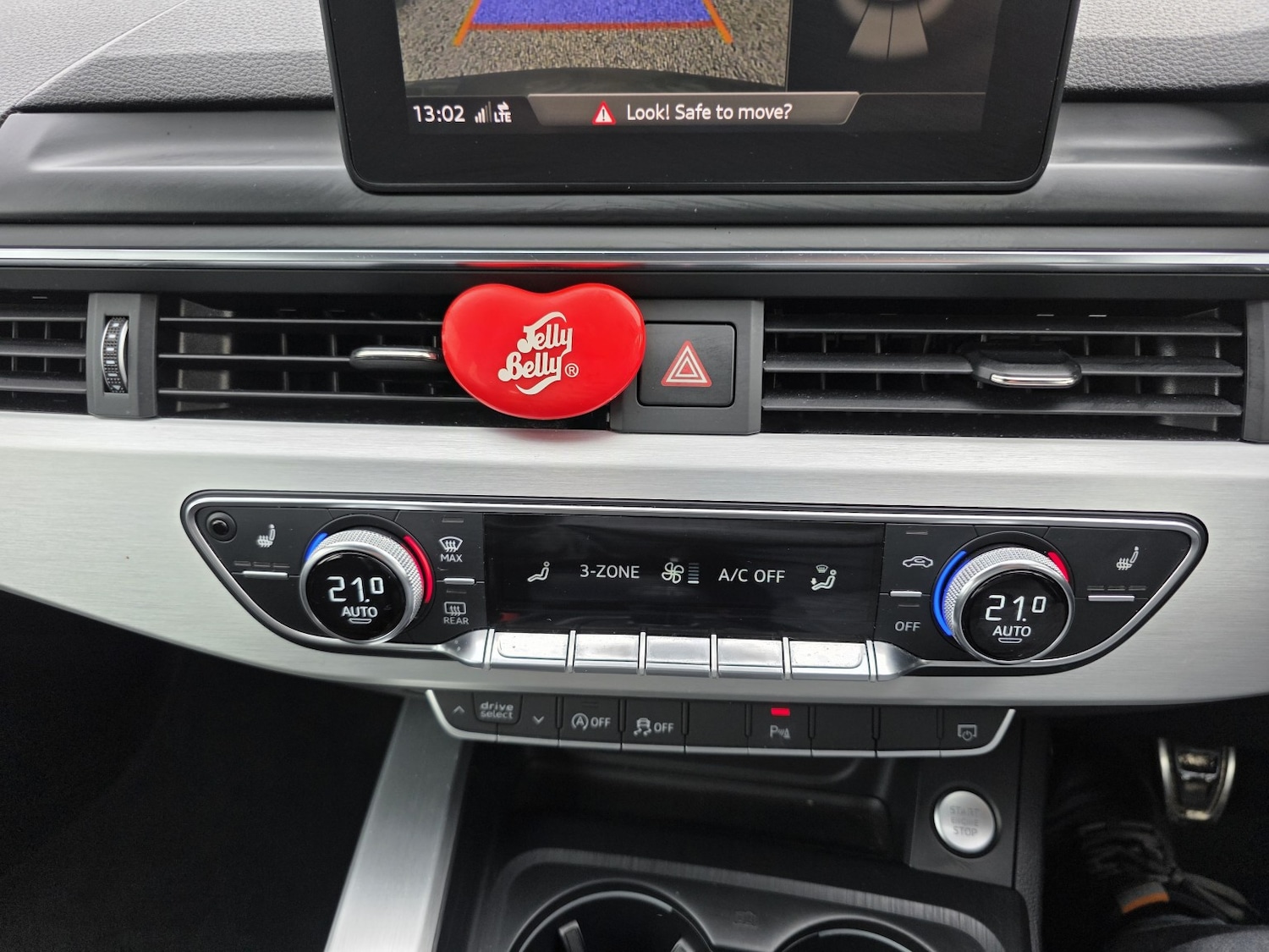 Used Audi A4 2017 for sale - 77981811: Photo 18