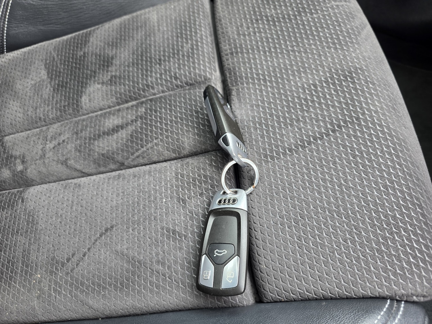 Used Audi A4 2017 for sale - 77981811: Photo 21