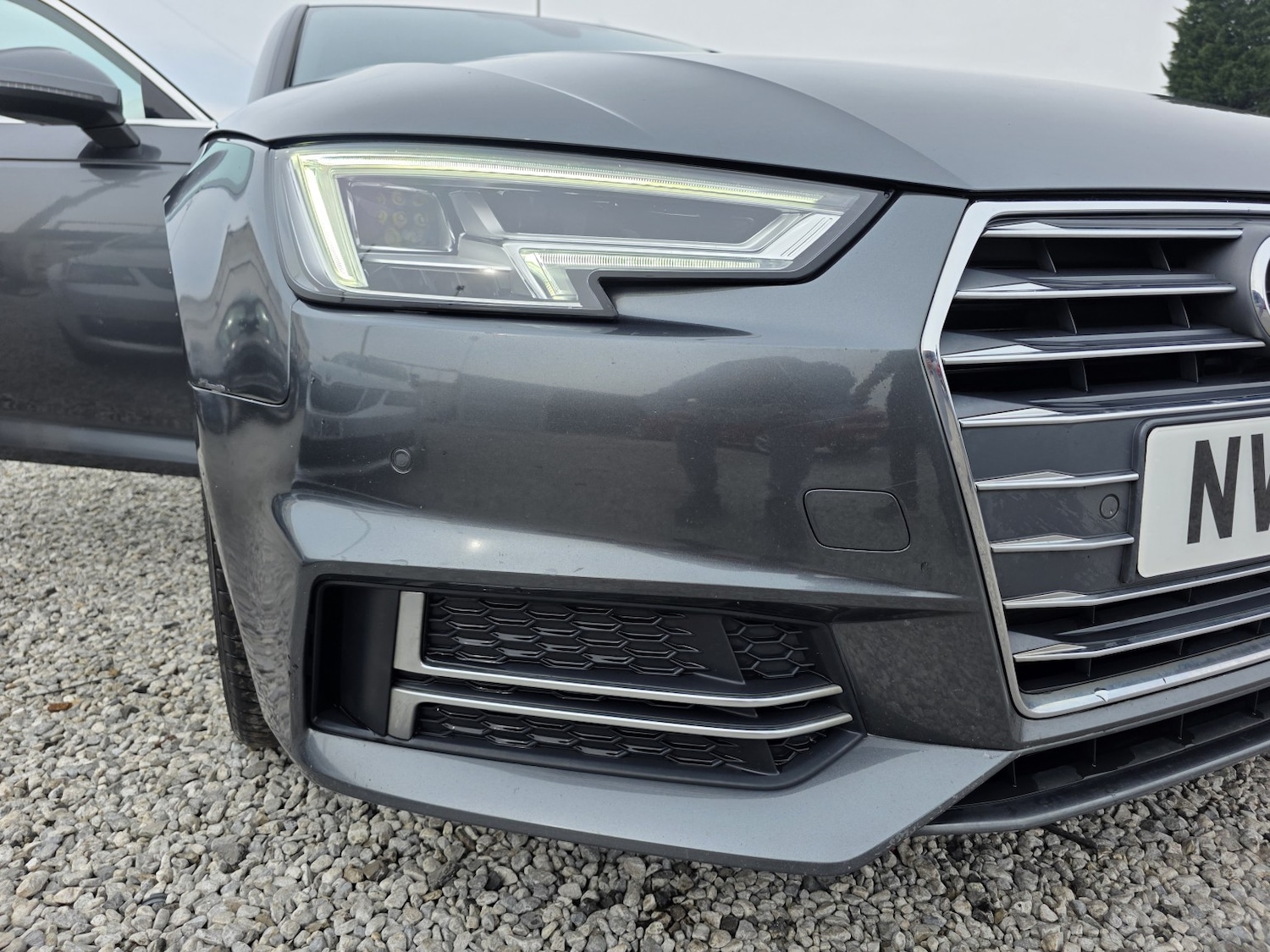 Used Audi A4 2017 for sale - 77981811: Photo 33